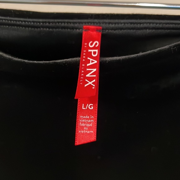 Spanx velvet leggings - Picture 2 of 4